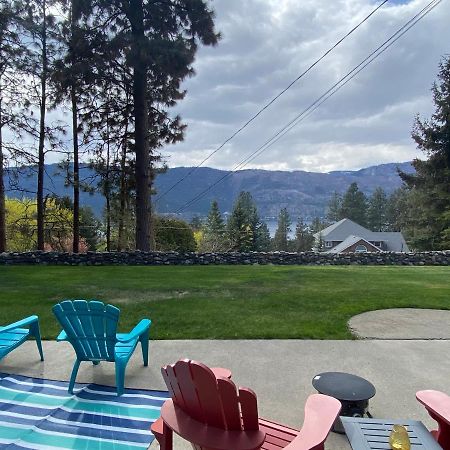 The Blue House Bed And Breakfast Lake Country Extérieur photo