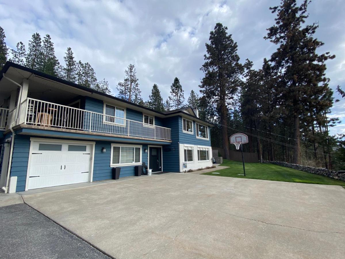The Blue House Bed And Breakfast Lake Country Extérieur photo