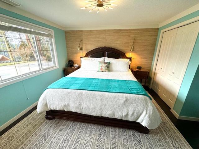 The Blue House Bed And Breakfast Lake Country Extérieur photo